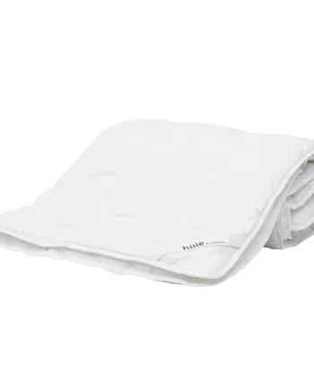 Helårsdyne Svanemærket Dyne 140x200 Med Recirkuleret Fiber Neptun Fiberdyne Fra Høie Scandinavia