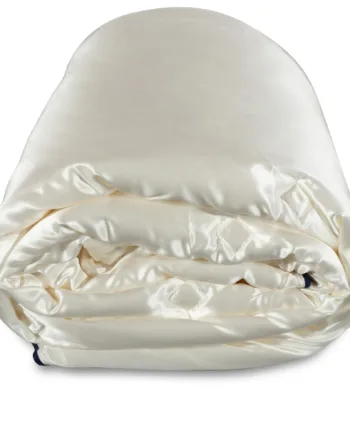 Silkedyne 140x220 Nordic Comfort Helårs Dyne Excellence Silk Langfibret 100 Mulberry Silke